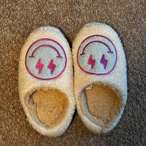 Cozy Cream Slippers with Pink and Blue Design